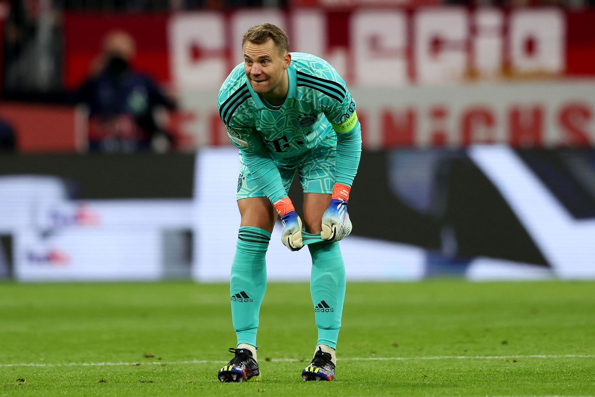 Manuel Neuer - FC Bayern München v Viktoria Plzen: Group C